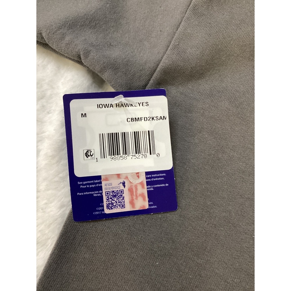 Champion Iowa Hawkeyes Crewneck Sweatshirt Grey Gold NCAA CBMFD2KSAM Mens Medium - Picture 6 of 6